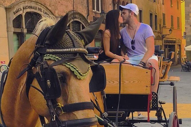 1-Hour Carriage Tour – Historic Center and Renaissance Walls - One hour, big coverage: how Lucca stays readable in a short ride