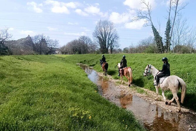 1 hour horseback ride in Valgraziosa Pisa - The Route: Stream Banks, a Ford, and Caprona’s Torre