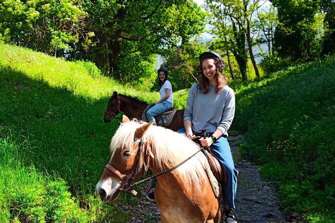 2 hour horseback ride for experts in Valgraziosa (Pisa) - Pace and timing: about two hours total, with focused riding
