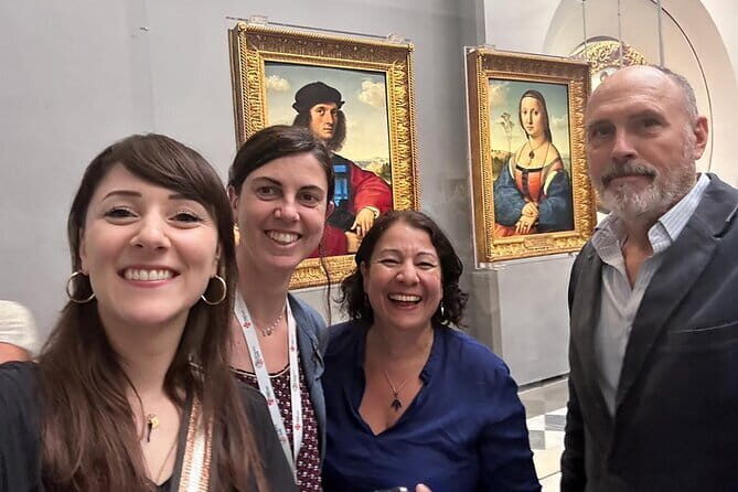 2 Hour Private Guided Tour: Uffizi Galleries for Families - Your guide: Emma Cimatti and what that means for families