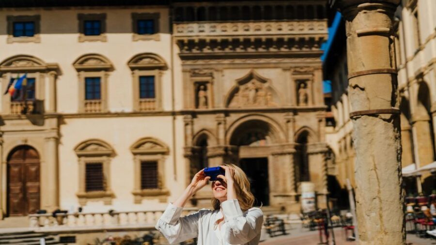 2 Hours Free Arezzo tour without the use of your smartphone - Who should book this (and who might rethink it)