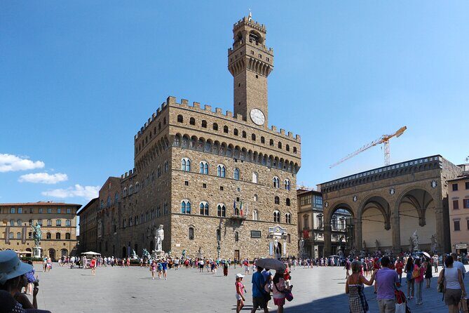 3 hour Walking Tour Statue of David and Florence Highlights - Piazza San Firenze and the Santa Croce finale