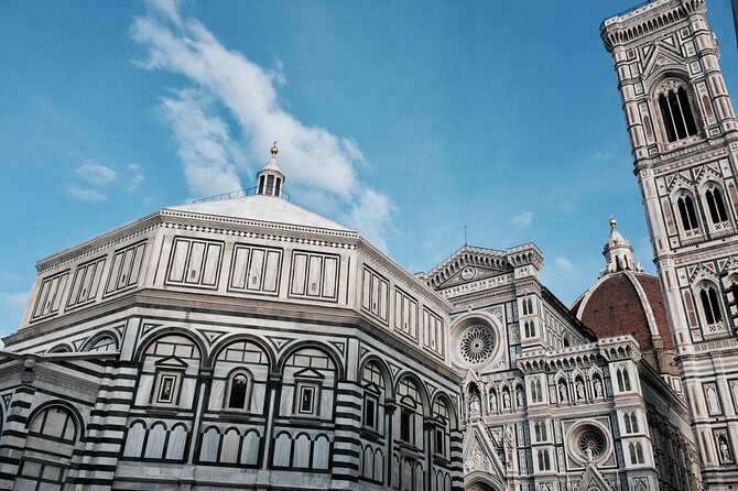 Architectural Florence: Private Tour with a Local Expert - Uffizi Gallery Area and the Ponte Vecchio Finish: Art and River Life