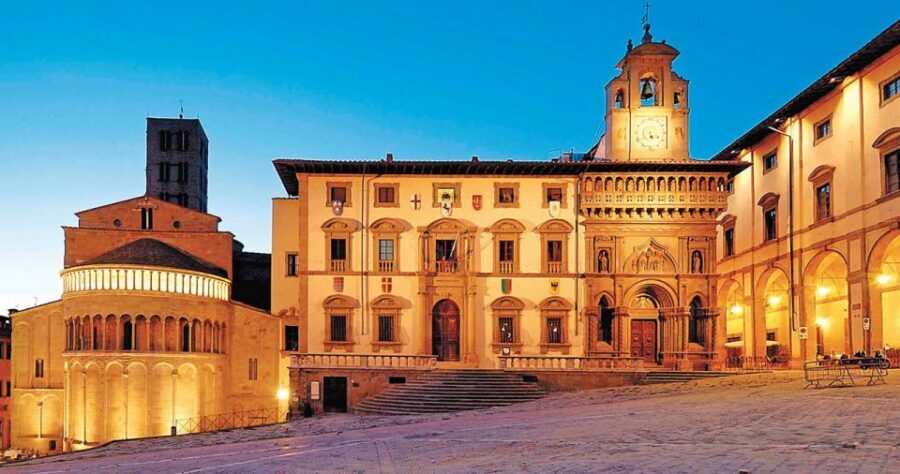 Arezzo: Private Walking Tour - How a 2-hour private format helps you get more out of Arezzo