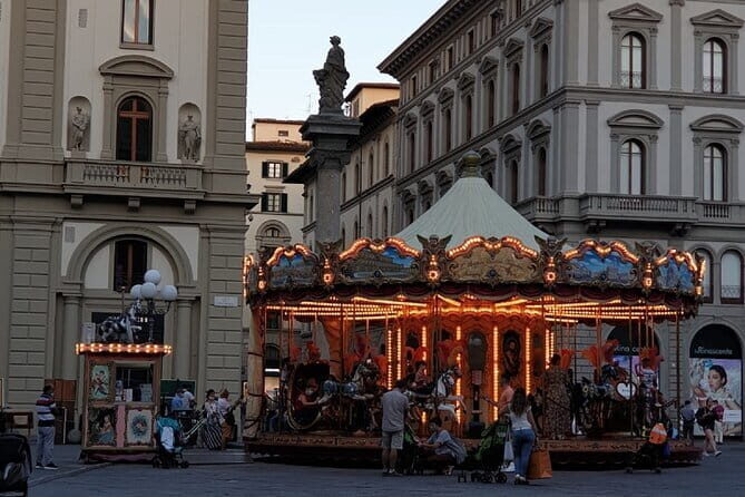 Art and History in Florence: Small Group Walking Tour - Starting at Palazzo Medici Riccardi: where style meets power