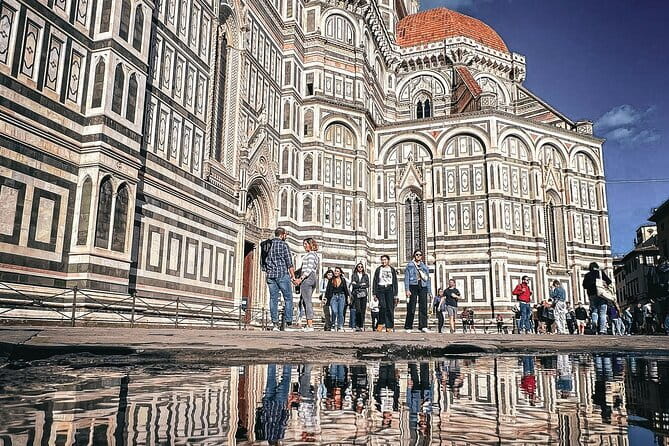 Art, Medicis and Renaissance. Explore Florence with Vincenzo - Santa Maria Novella: where Florence borrowed Roman spectacle