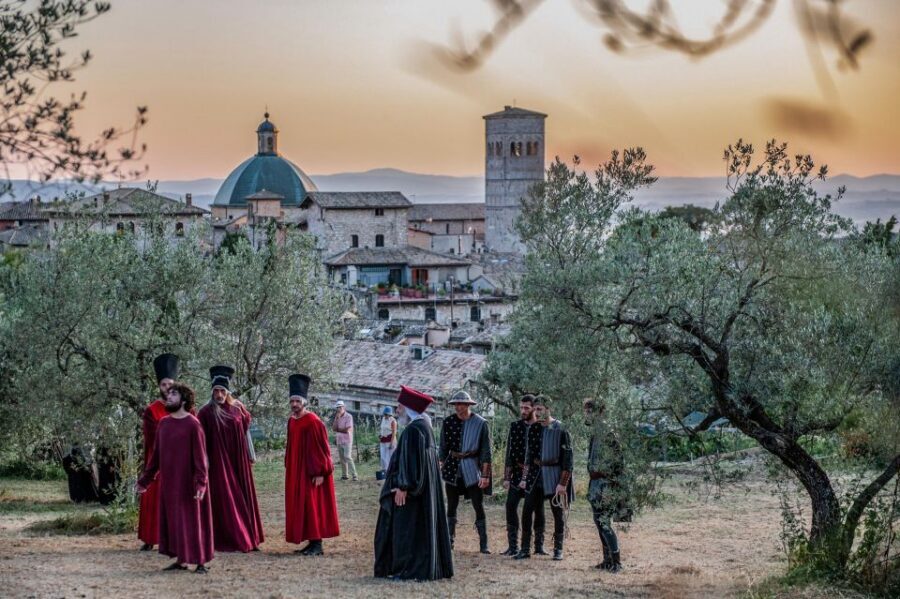 Assisi: 3-hours private tour including St. Francis Basilica - Santa Maria Maggiore and Carlo Acutis: a modern faith story in an old town
