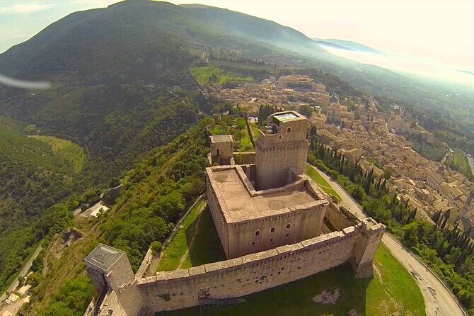 Assisi Best Highlights a Private Tour with Licensed Tour Guide - Rocca Maggiore fortress: the view that makes Assisi click