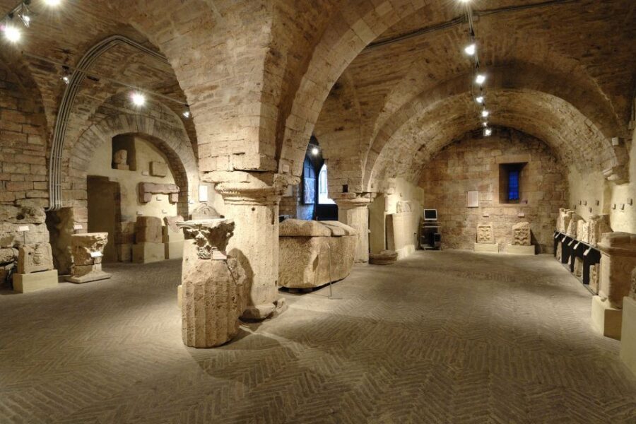 Assisi: Crypt of San Rufino and Roman Forum Underground Tour - Entering Assisi’s layers: why this tour is worth your time