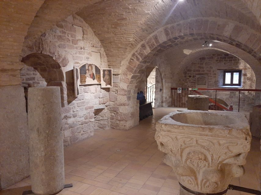 Assisi: Crypt of San Rufino and Roman Forum Underground Tour - What the 2 hours feels like (and how to pace your visit)