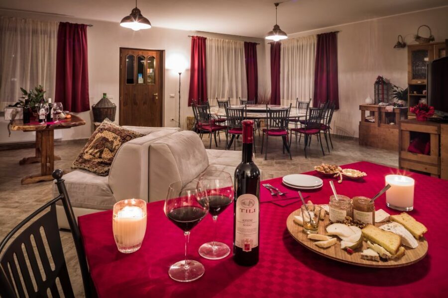 Assisi: Organic Wine and Cheese Tasting - Price and value: is $29 worth it for 1 hour?