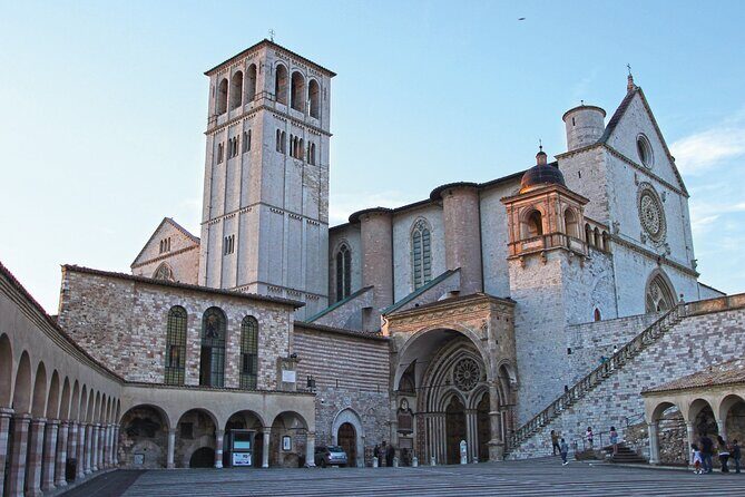 Assisi Walking Tour with Audio and Written Guide by a Local - San Rufino museum and crypt: medieval rooms you can pause in