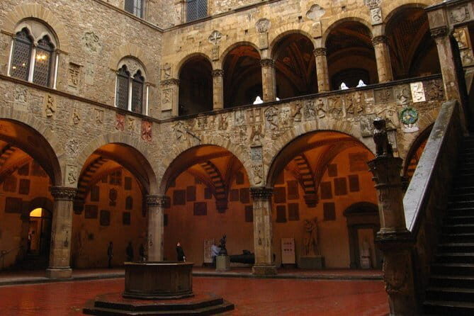 BARGELLO Museum, Glories of Renaissance, Michelangelo and Donatello - What you’ll see inside: Michelangelo, Donatello, and the Davids theme