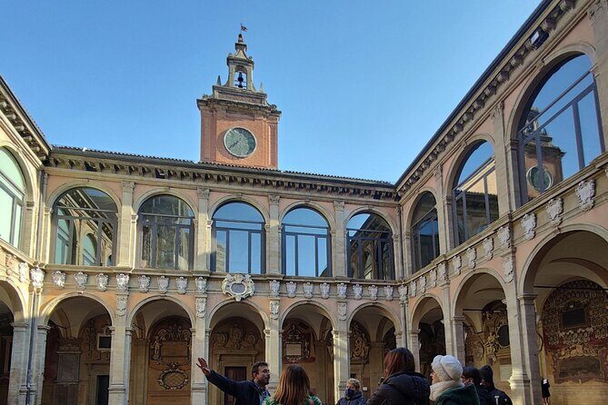 Best of Bologna in one day : Food, architecture, art and history - Canale delle Moline: Old Streets, Towers, Arcades, and a Hidden Canal Feeling