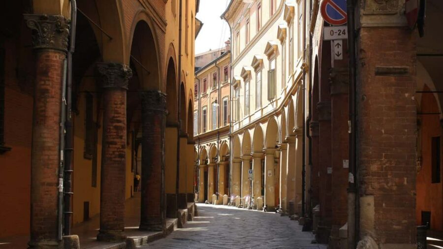 Best of Bologna: Private Walking Tour with a Local - Who This Tour Suits Best (And Who Might Want Something Else)