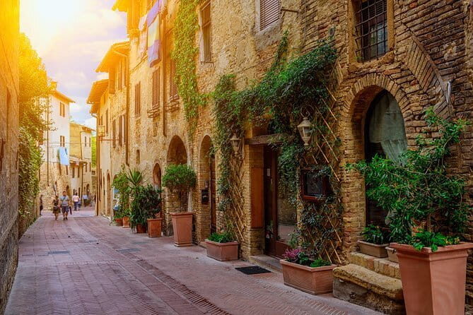 Best of Tuscany Private Tour: Siena, San Gimignano, Monteriggioni - Who This Tuscany Private Tour Is Best For (and Who Should Skip It)