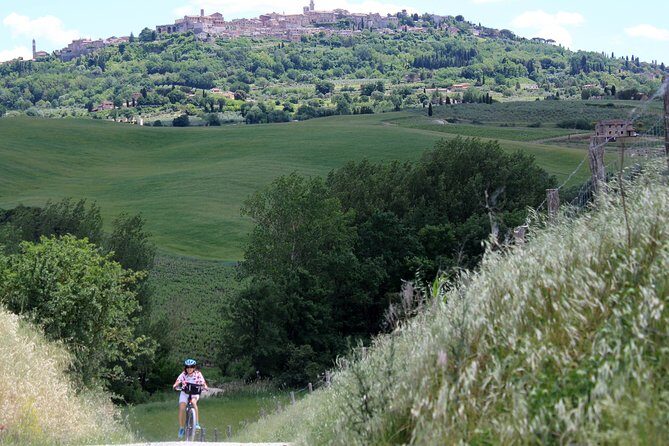 Bike Ride immersion val d'Orcia - Getting to Val d’Orcia from Arezzo the easy way
