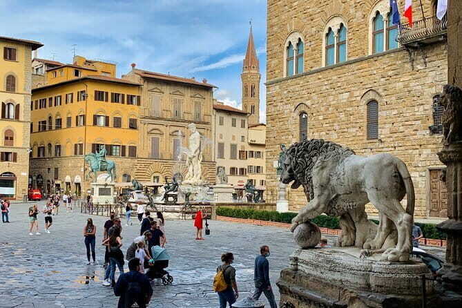 Bike Tour of Florence in Small Group - A 2-hour sprint that gets Florence working for you