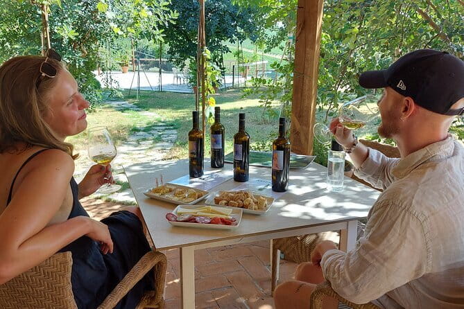 Biodynamic Wine Tasting with Producer in Vinci - Key points to know before you go