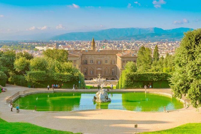 Boboli Garden Skip The Line Ticket - Entering the gardens behind Pitti Palace