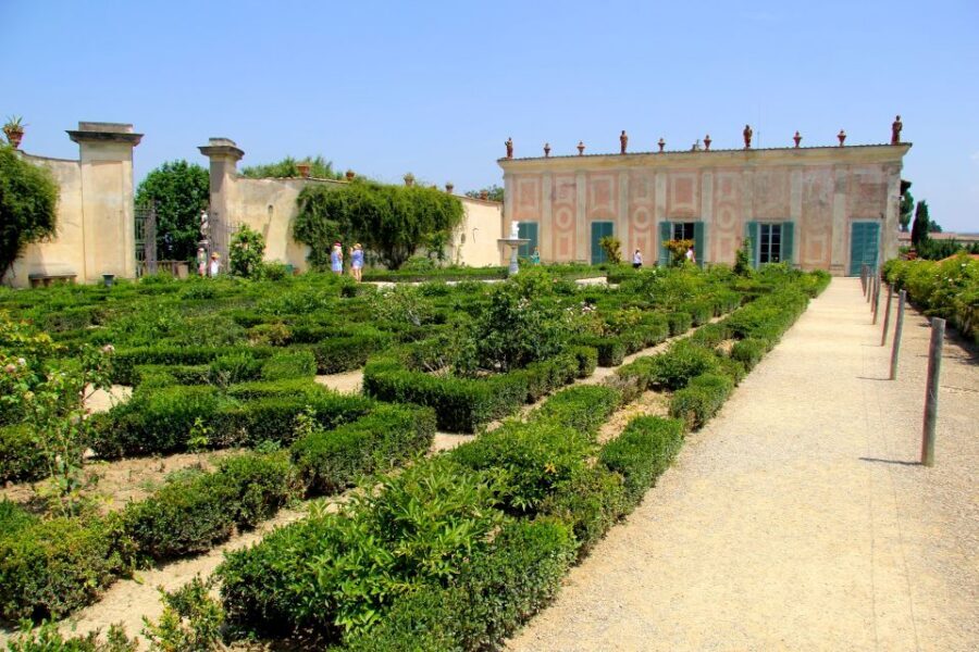 Boboli Gardens Skip-the-Line Tour - Why Boboli Gardens Exist: Medici Power Played in Stone and Water