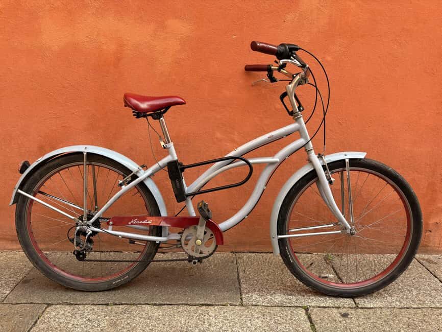 Bologna: Bike Rental - Meeting point and the return: simple, but don’t lose it