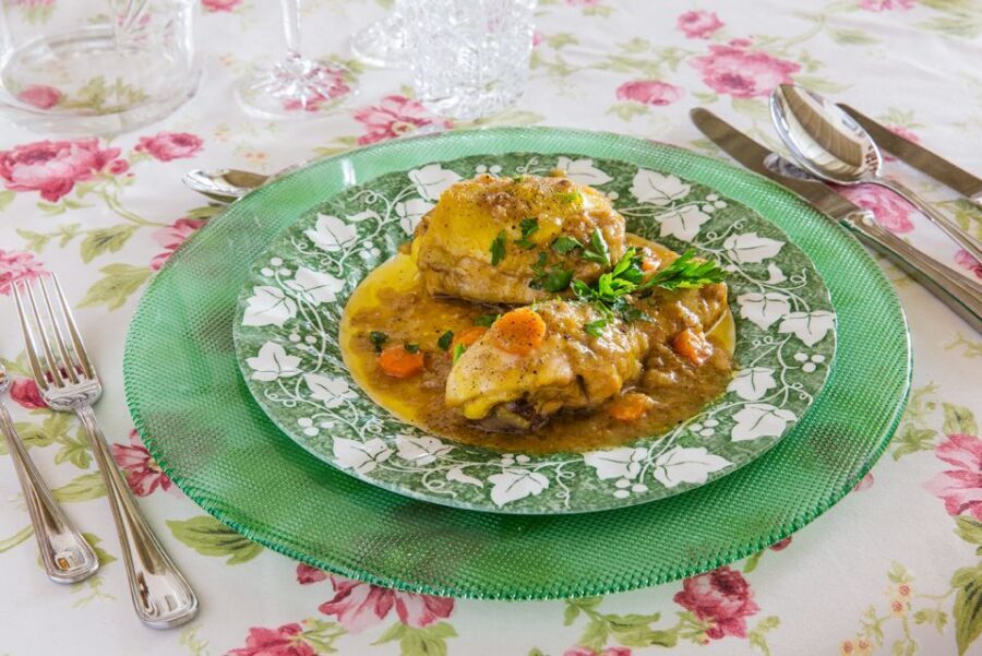Bologna: Dining Experience at a Local's Home - Who you’ll meet: English help, home energy, and familiar names