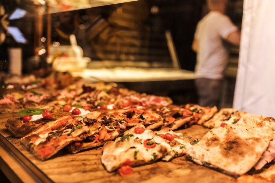 Bologna: Eat and Drink Like a Local Food Tour - Vegan and vegetarian stops in Bologna’s meat-first reputation