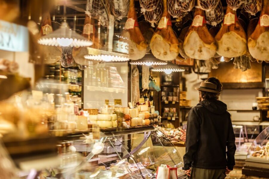 Bologna: Eat and Drink Like a Local Food Tour - Customizing on the fly: flexibility you can actually feel