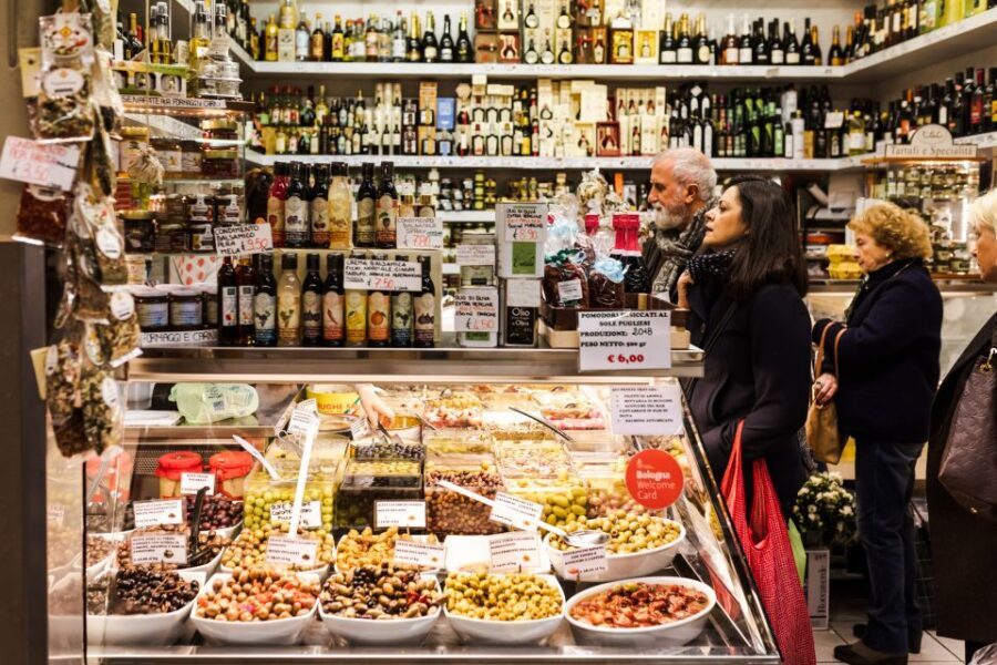 Bologna: Eat and Drink Like a Local Food Tour - Guide matching: how you get a tour that fits you