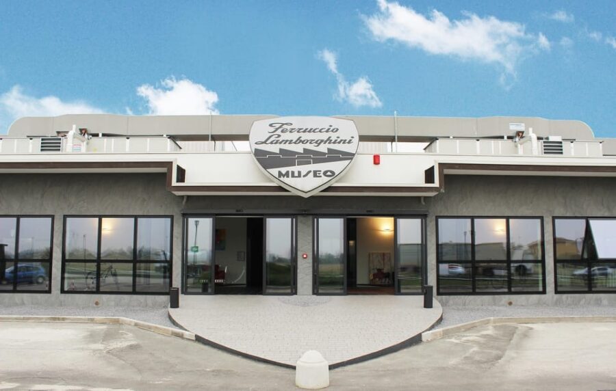 Bologna: Ferruccio Lamborghini Museum Entry Ticket - Prototypes and oddballs: helicopter and Fast 45 Diablo boat