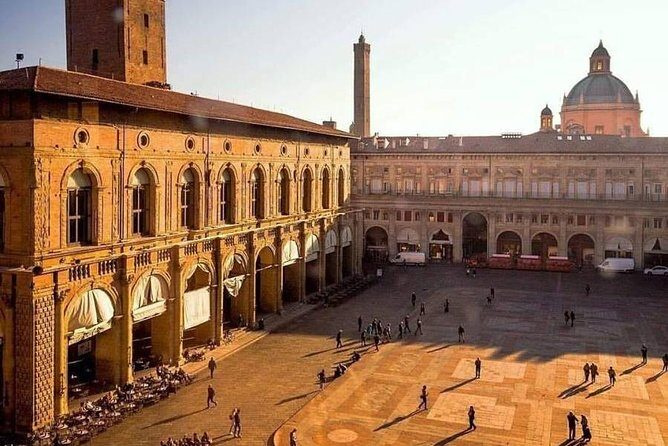 Bologna Food & Cultural Walking Tour - Via Massimo d’Azeglio: a street built for outside-looking