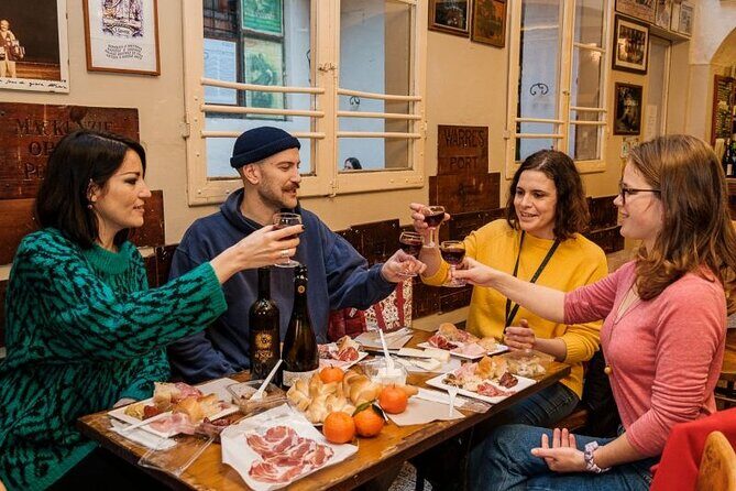 Bologna Food & Cultural Walking Tour - Quadrilatero market tastings: salumi, crescentine, and wine