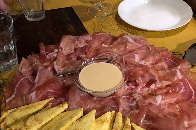 Bologna Food & Wine tour with a local Chef - Parmesan and Pecorino Tasting: Learn to Taste Differences