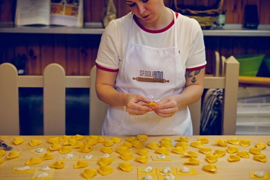 Bologna: Guided Food Markets Tour - Price and value: you’re paying for the guide, not the food