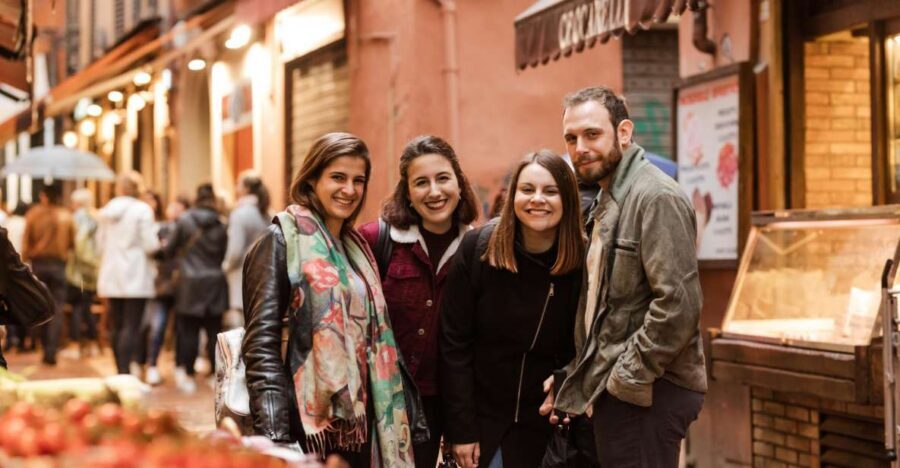 Bologna: Highlights and Hidden Gems of the City Tour - Key highlights to look for