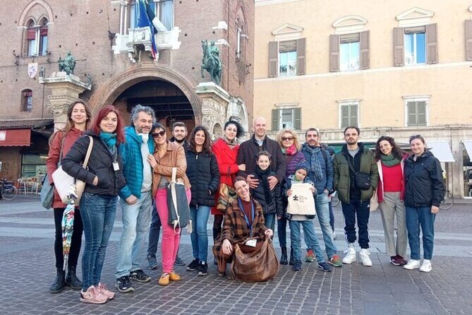 Bologna Highlights Private Walking Tour With A Guide - Meeting at Piazza Franklin Delano Roosevelt: easy start, same-place finish