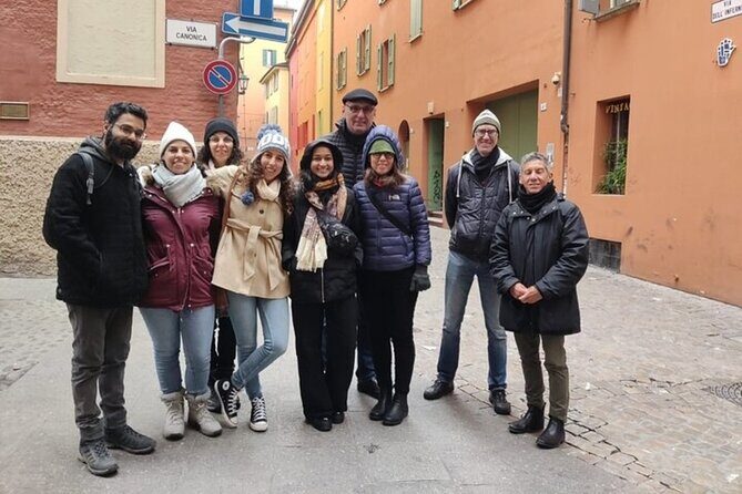 Bologna Highlights Private Walking Tour With A Guide - Quadrilatero: historic market streets you can actually walk