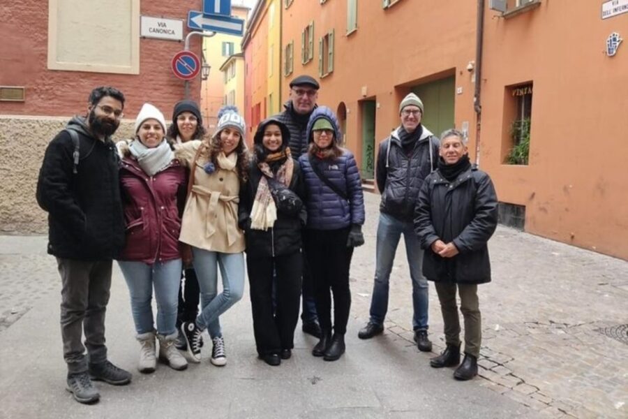 Bologna : Historic Center Walking Tour - Key highlights worth planning around