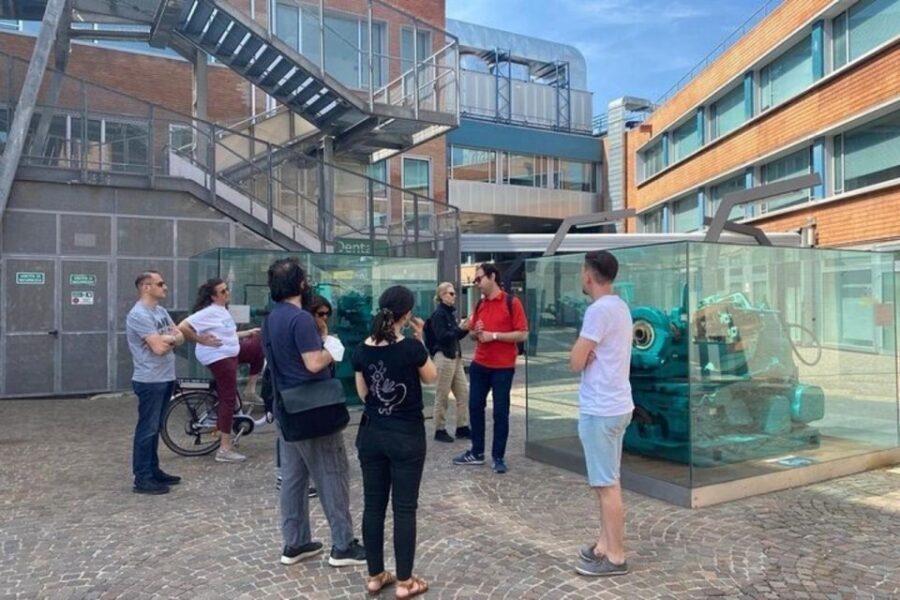 Bologna : Historic Center Walking Tour - Guides Are the Difference: Louise, Jonathan, Davide, Valerio, and Q&A