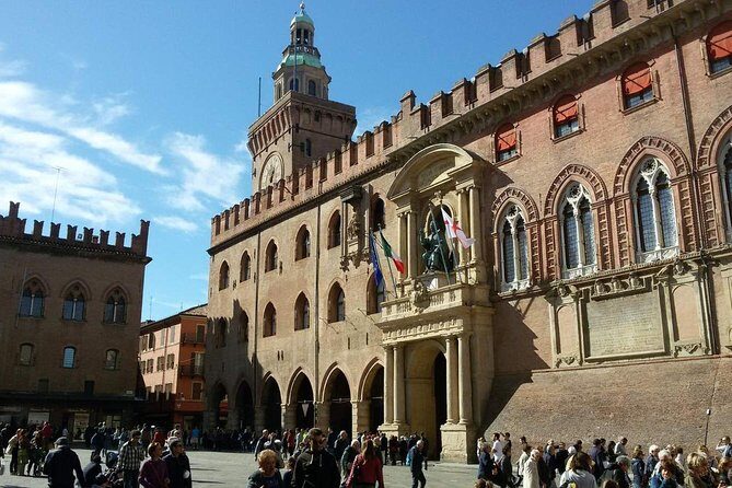 Bologna Private & Personalized Half-Day Tour with a Local Guide - Two Towers View: When Stairs Feel Worth It
