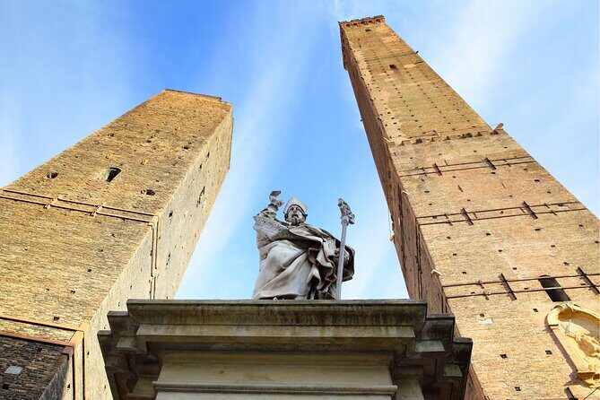 Bologna Scavenger Hunt and Highlights Self Guided Audio Tour - Oratorio Spirito Santo and Chiesa San Salvatore: quieter stops that still matter