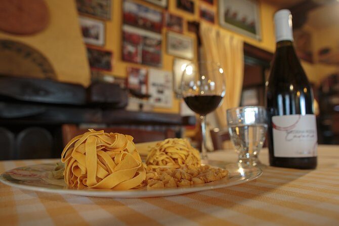 Bologna: the red medieval pearl and its delicious food (private tour) - Quadrilatero: Where the Market Smell Sets the Tone