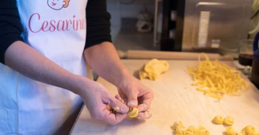 Bologna: Tortellini Masterclass at a Local's Home - The 3.5 Hours You’ll Spend: Aperitivo to Finished Pasta