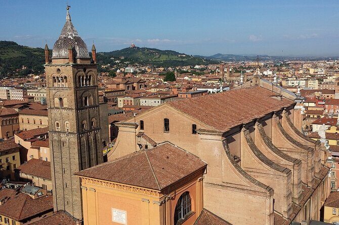 Bologna Walking Tour: Explore Top Sights & Hidden Gems - Price and Value: Is $36 a Good Deal?
