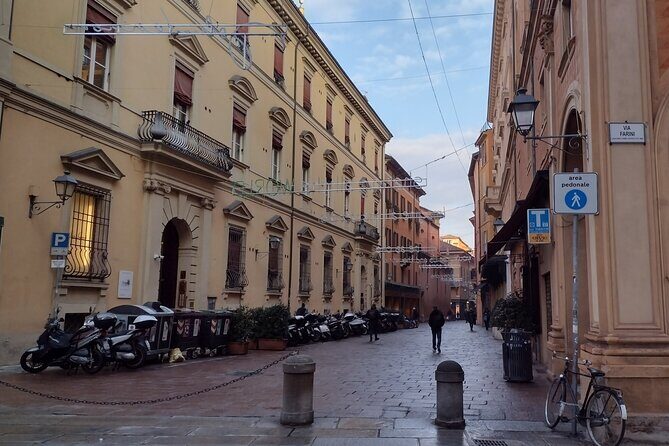 Bologna's Ancient and Recent History: A Self-Guided Audio Tour - Santo Stefano’s Seven Churches: A Compact Detour With Personality