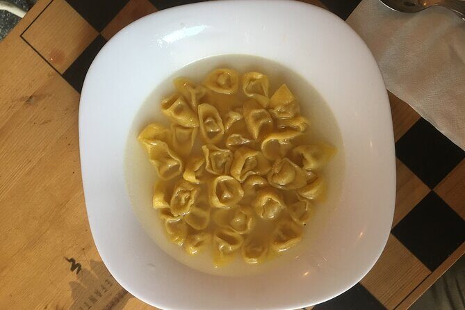 Bolognese Cooking Class in a Unique Central Location - Finding the pasta lab near Via Orfeo (10:00 am start)