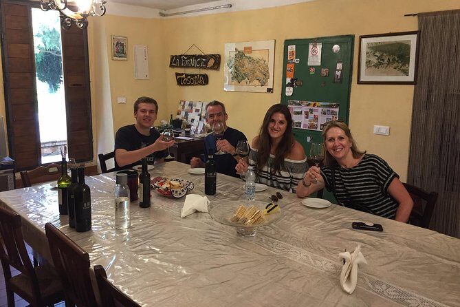 Brunello di Montalcino, small biodynamic wineries - Two boutique winery stops with DOCG and DOC tastings