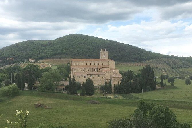 Brunello E-Bike Tour - What to expect on the ground: group size, language, and feel