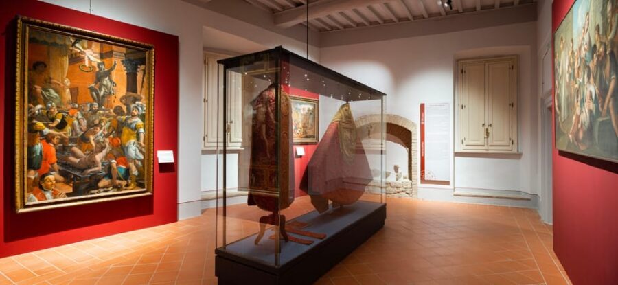 Capitularies Museum of Saint Lorenzo Entry Ticket - Museum rules that affect your day plan